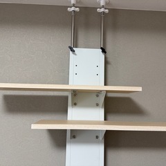 テレビスタンド　突っ張りの画像