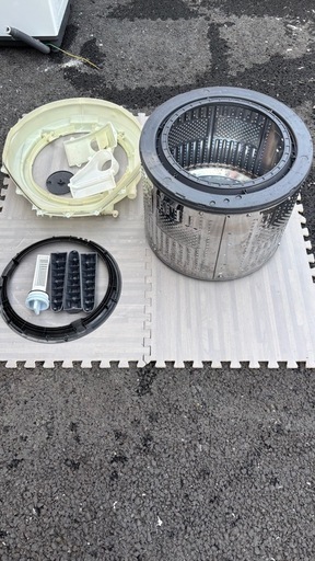 ドラム式洗濯機　シャープ ES-W114-SL 2022年製　11/6kg