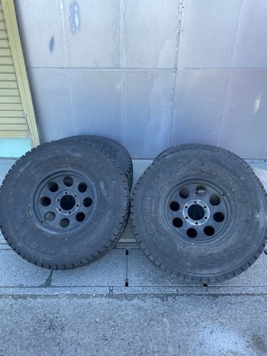?早い者勝ち?FJクルーザー用 極太315/75R16 スタッドレス4本セット‼
 