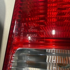 ハイエース　3型　新車外し　純正　テールランプの画像