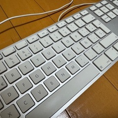 Mac 有線キーボードの画像