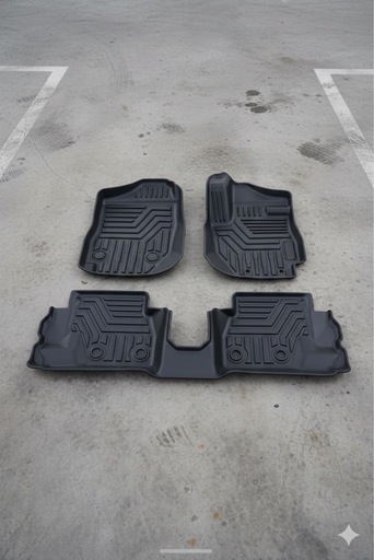 ジムニーJB64防水３Ｄフロアマット