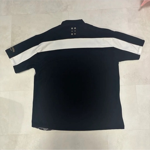 Russeluno（ラッセルノ） の「LEGENDS JQ BOX HIGHNECK TEE」 Russeluno（ラッセルノ） の「LEGENDS JQ BOX HIGHNECK TEE」