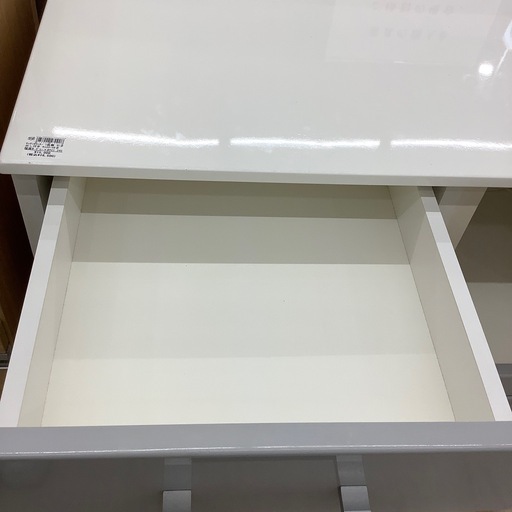 一枚扉のキッチンカウンターのご紹介です！！