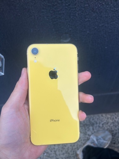 iPhoneXR(10)イエロー