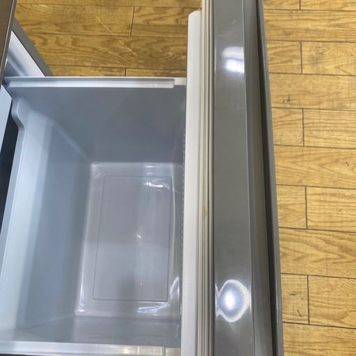 ?1人暮らし?AQUA 126L冷蔵庫 2022年製 AQR-13M　２ドア 右開き ガラス棚 46L大容量冷凍庫 ブラッシュシルバー