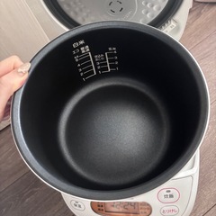 ヤマダセレクト炊飯器の画像