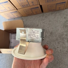 【在庫14個】KOIZUMI LEDダウンライト（電球色）25年製の画像
