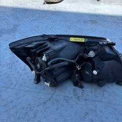 アルファード10前期ヘッドライトの画像