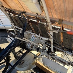 ISEKI   乗用田植え機　　4条の画像