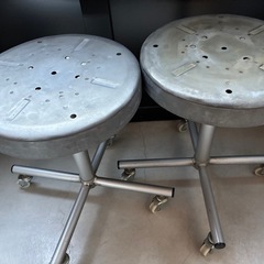 ①値下げしました。ガーデン、アウトドア、レトロ、アンティーク、いす２脚セットの画像