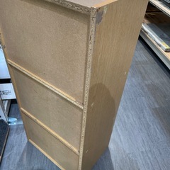 【棚】【カラーボックス3段】※ダメージ有り★クリーニング済み【管理番号0218】野の画像