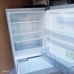 D102  送料設置無料   アクア　人気モデル　大型冷蔵庫　272Lの画像