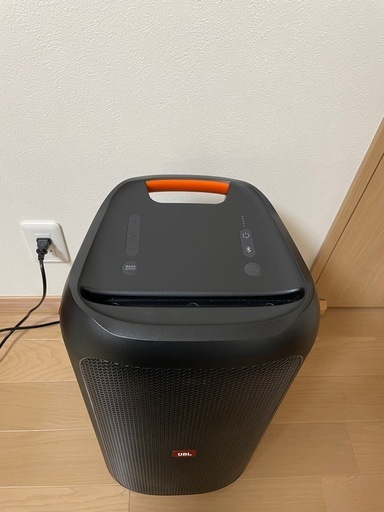 JBL PARTYBOX 100ワイヤレススピーカー