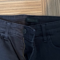 UNIQLO ジーンズ
の画像
