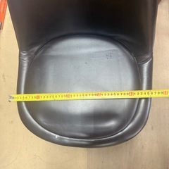 飲食店　イスの画像