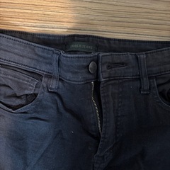 UNIQLOジーンズの画像