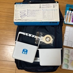 ②アクリル絵の具セット　中学生
の画像