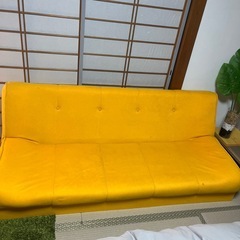 ソファーベッドの画像