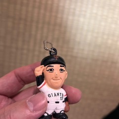 元読売ジャイアンツ　投手　槙原寛己氏　背番号17 モデル キーホルダー フィギュアの画像