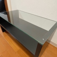 【卒業処分】ガラステーブルの画像