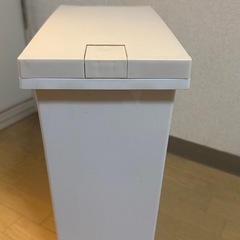 スリムゴミ箱の画像