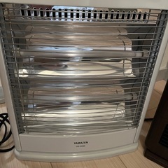 セラミックヒーター   ・電気ストーブ・除湿機セット
の画像