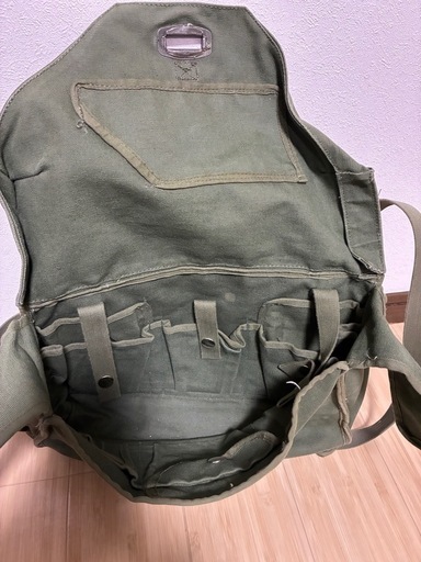 スウェーデン軍　ミリタリーバッグ