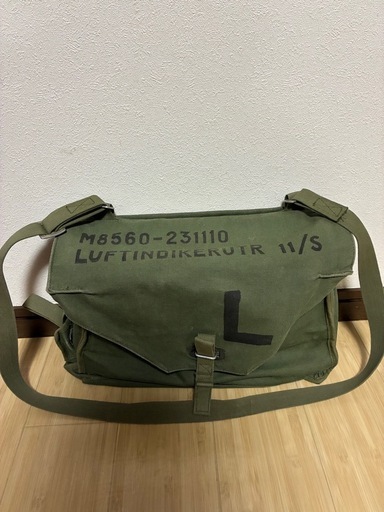 スウェーデン軍　ミリタリーバッグ