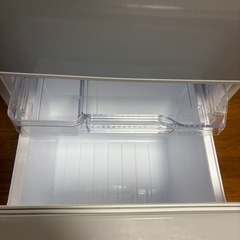 MITSUBISHI 146Lの画像