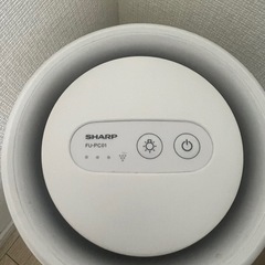 【お引き渡し予定あり】シャープ プラズマクラスター7000搭載 小型 空気清浄機 6畳 パーソナルタイプ FU-PC01-W ホワイト　無料 引取限定の画像