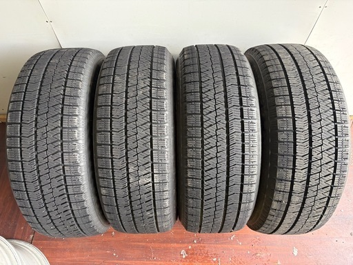 215/60/16冬VRX2
