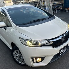 フィット　ハイブリッド　希少な４WD　Sパッケージ　の画像