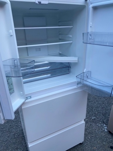 NO B850?福岡市内配送設置無料✨?ツインバード HR-E935W 4ドア冷蔵庫 背伸びせず使える冷蔵庫 354L ホワイト HR