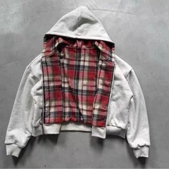 パーカーの画像