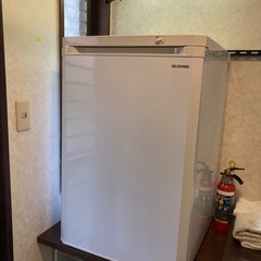 アイリスオーヤマ冷凍庫の画像