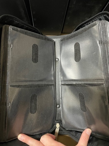 DVD収納ケース