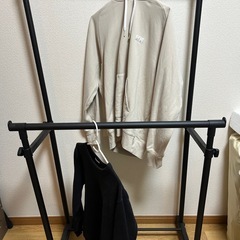 美品　ハンガーラックの画像