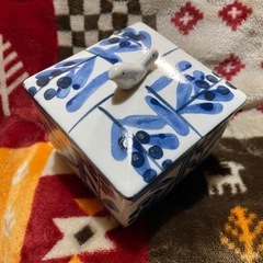 未使用　日本クラフト　蓋付き小物入れの画像