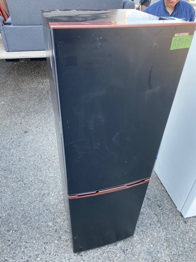NO B848?福岡市内配送設置無料✨?冷蔵庫 BLACK LABEL ブラック IRSE-H16A-B [162L /2ドア /右開