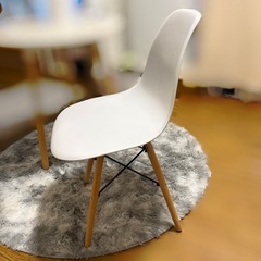 ⭐️美品⭐️イームズチェアの画像