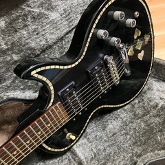 エレキギター　　ハートインレイ
の画像