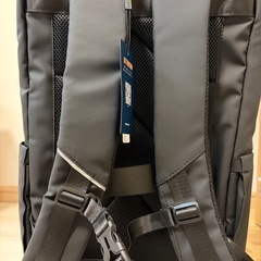 多機能ビジネスリュック 20L（撥水・PC収納可）の画像