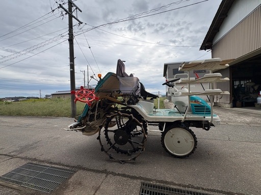クボタ田植え機5条　　　SPU50  2025ねん整備済
