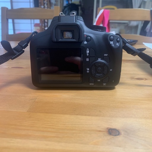 完動品　Canon EOS 4000D