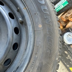 バリ山 ハイエース 195/80R15 スタッドレスタイヤ スチールホイールセットの画像