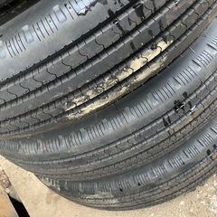 【新車外】225/80R17.5　123/122L　ヨコハマ　スーパースチール　RY138E　縦目　4本セット　※2本セットは22,000円の画像