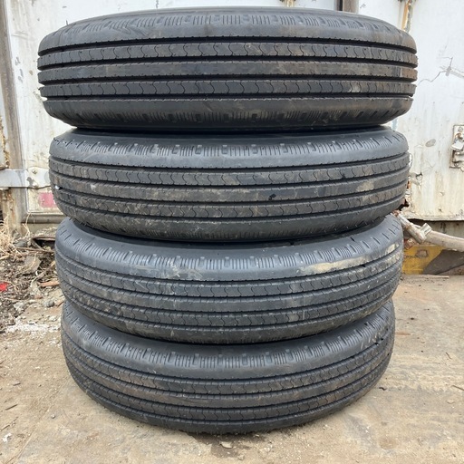【新車外】225/80R17.5　123/122L　ヨコハマ　スーパースチール　RY138E　縦目　4本セット　※2本セットは22,0