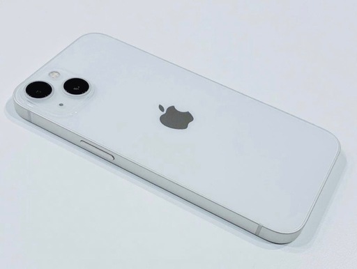 決まりました【?バッテリー100%】iPhone 13 256GBスター ライト本体 