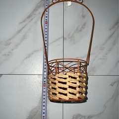 ハンギングバスケット  小物入れ
の画像